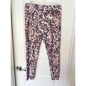 Onzie - Animal Print Athletic Leggings